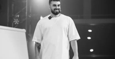 Fabio Serna creador de Partner 360 hablando en un evento